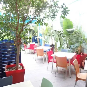 Hotell Parrots