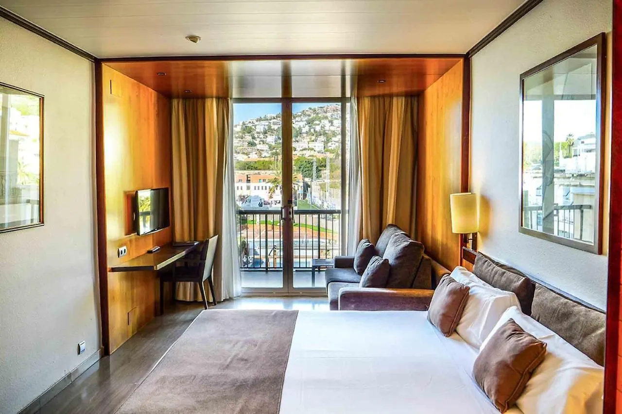 **** Hotel Estela Barcelona Sitges Spain