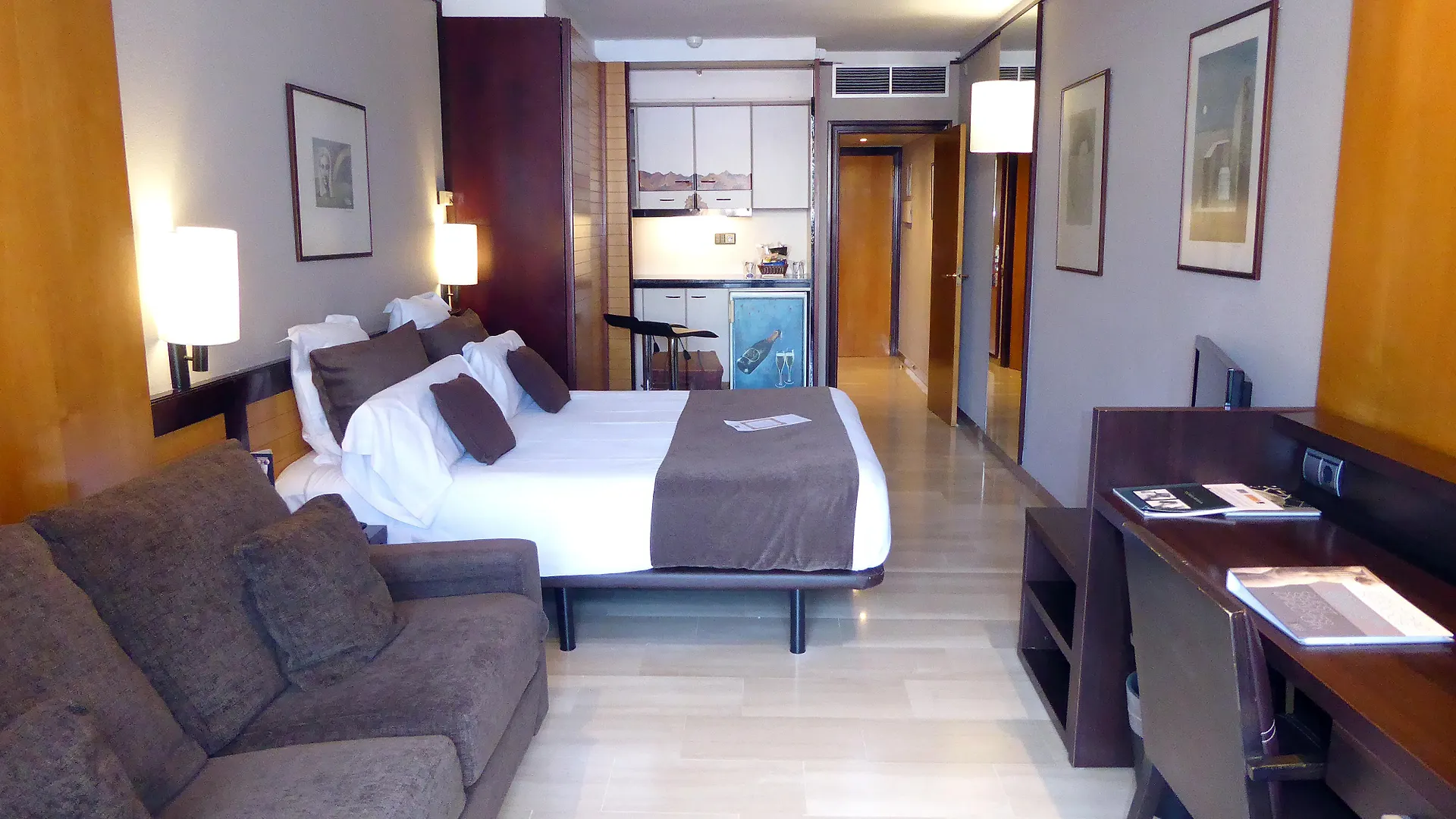 Estela Barcelona Sitges 4*,  Spain