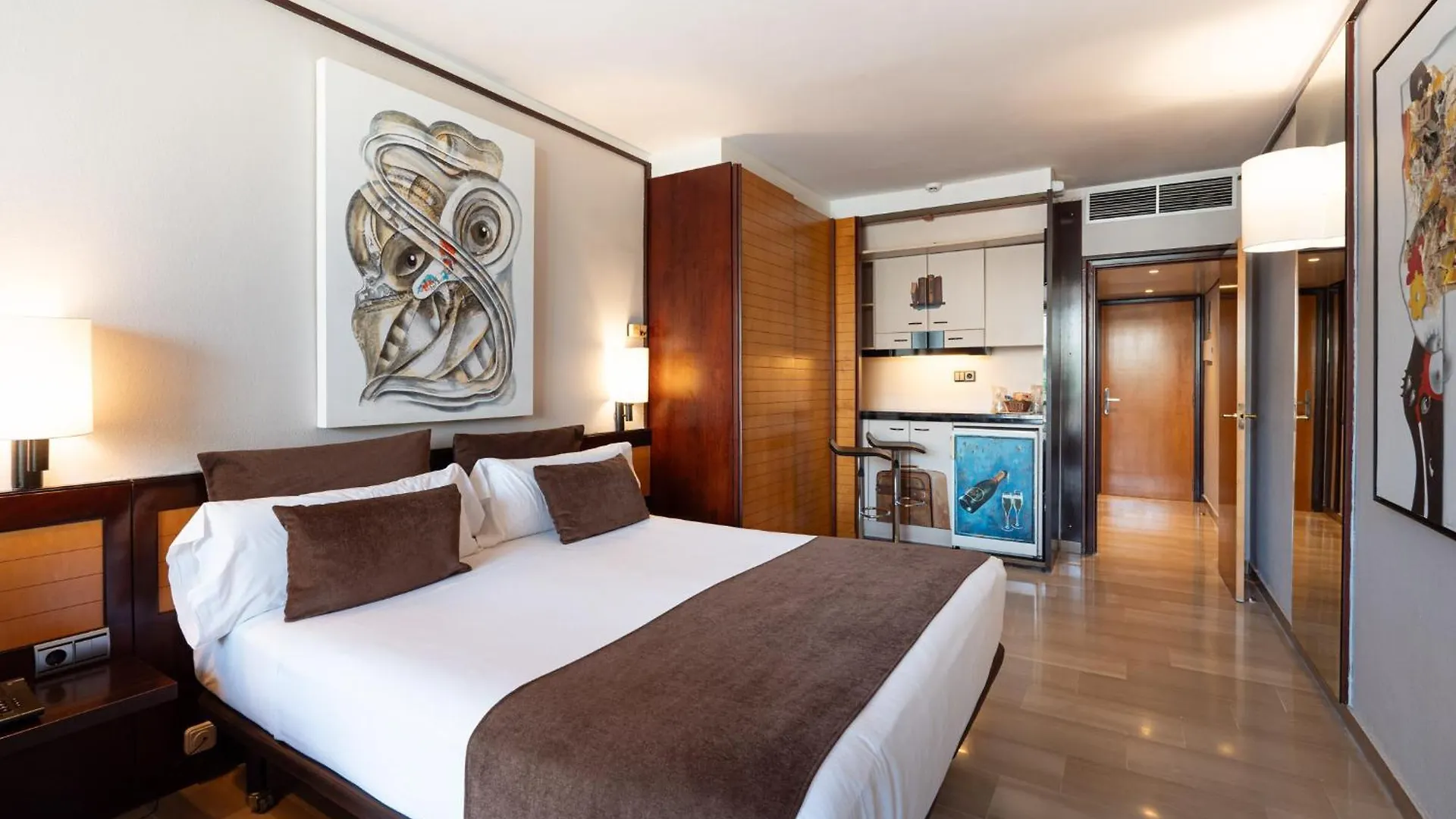 Estela Barcelona Sitges 4*,  Spain