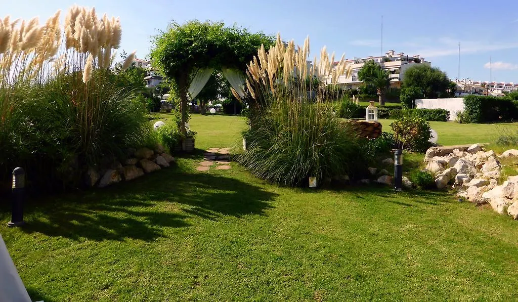 Estela Barcelona Sitges 4*,